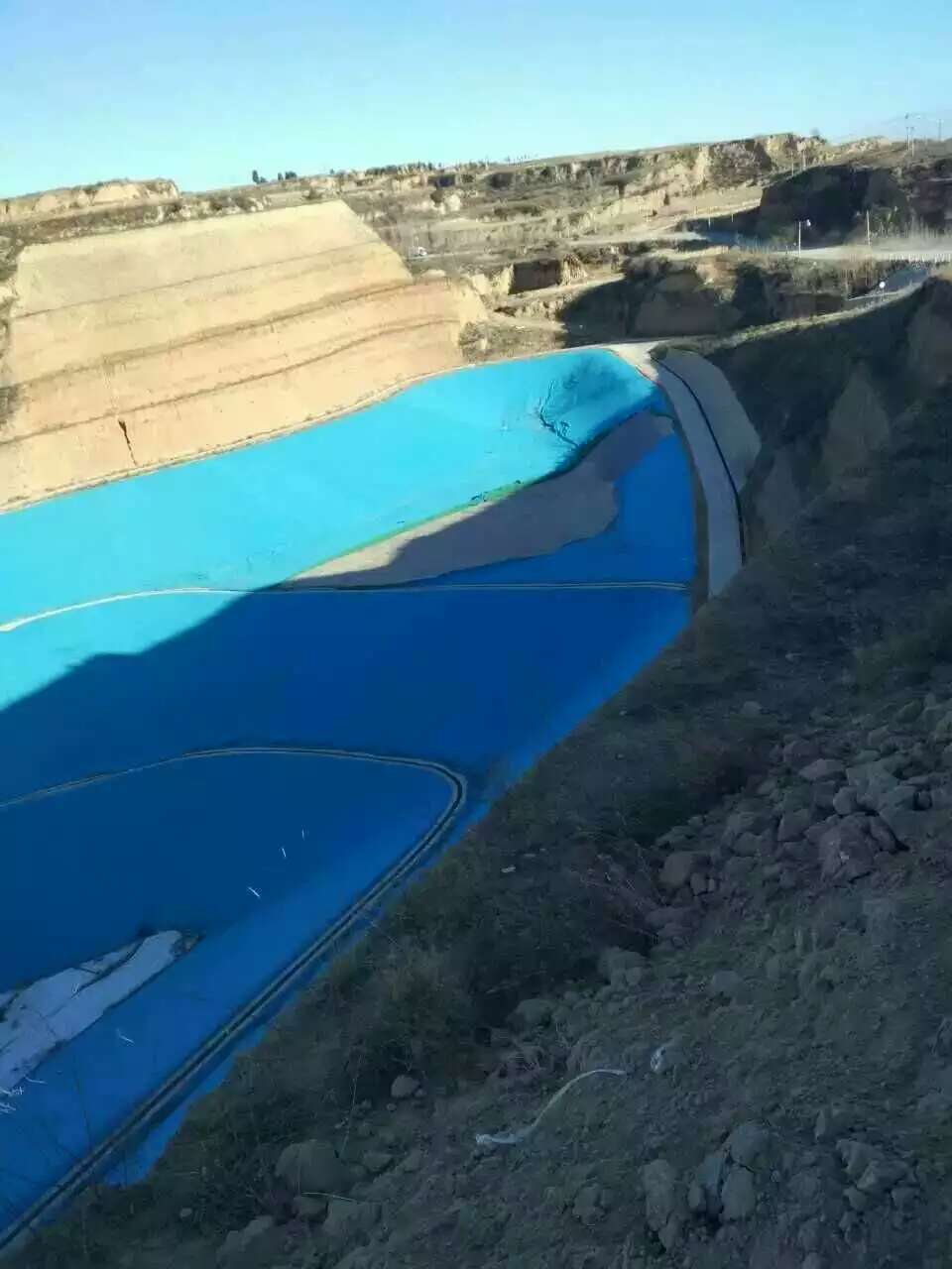 蓄水池-天藍色土工膜